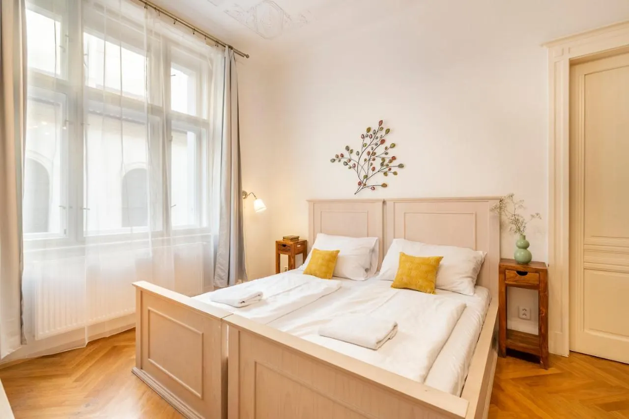 Aparthotel Templová 7 - Old Town Apartments Praga