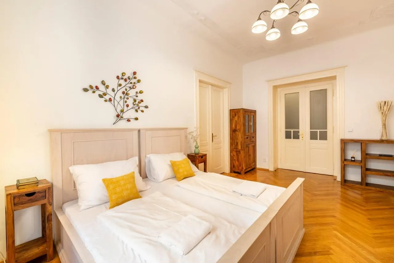 Aparthotel Templová 7 - Old Town Apartments Praga Repubblica Ceca