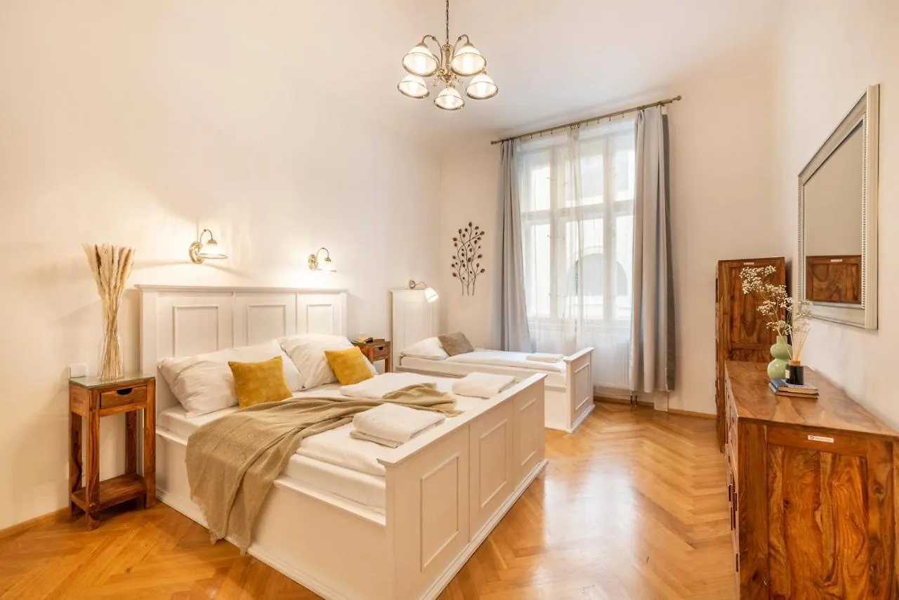Aparthotel Templová 7 - Old Town Apartments Praga